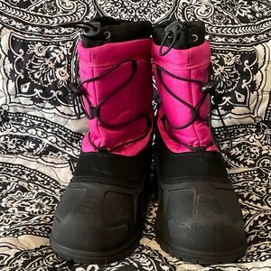 Itasca Kids Boots - Pink and Black